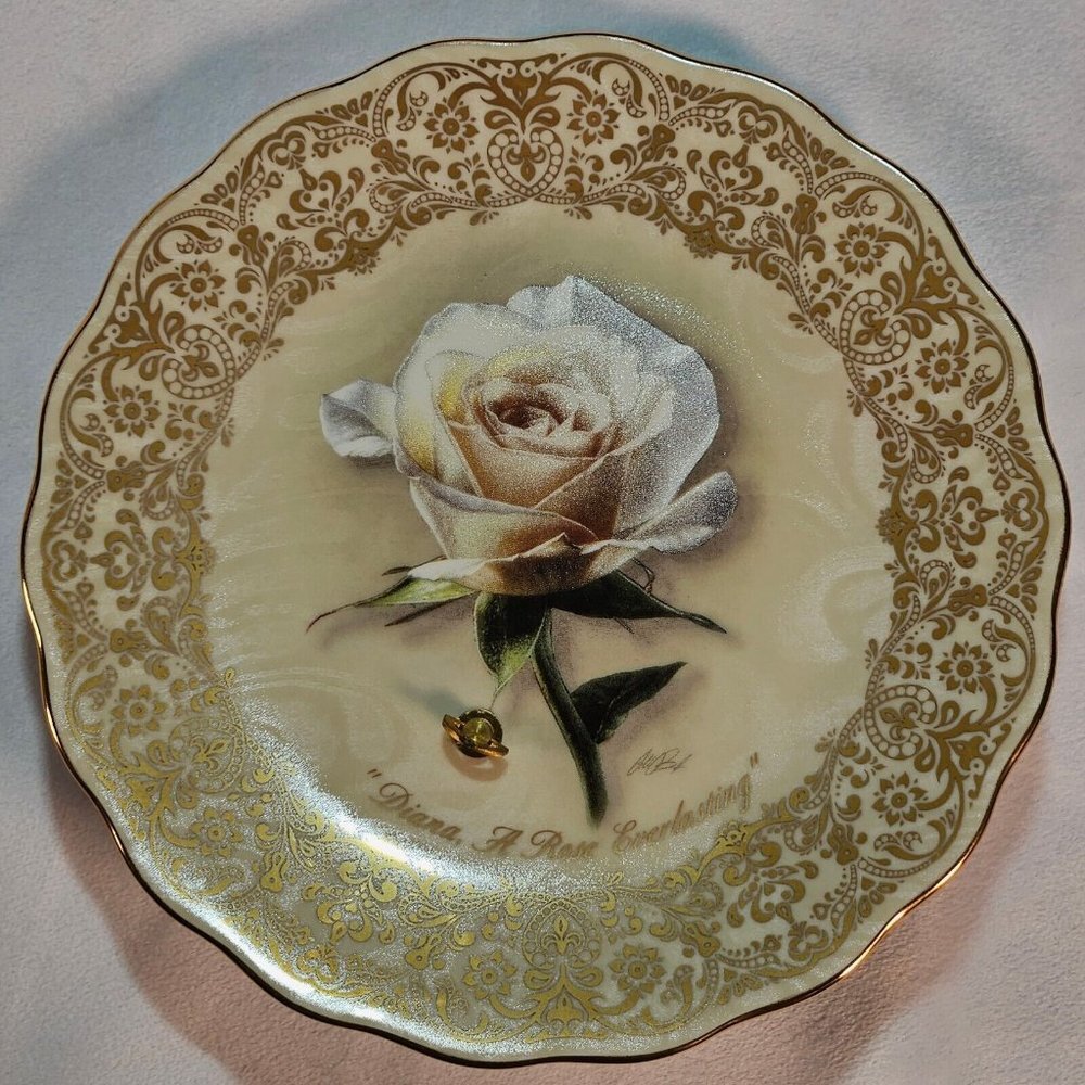 The Bradford Exchange DIANA, A Rose Everlasting Musical Plate - Brand New‎